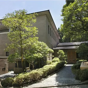 hakone-kowakien-miyamafurin.hotelshakone.com/